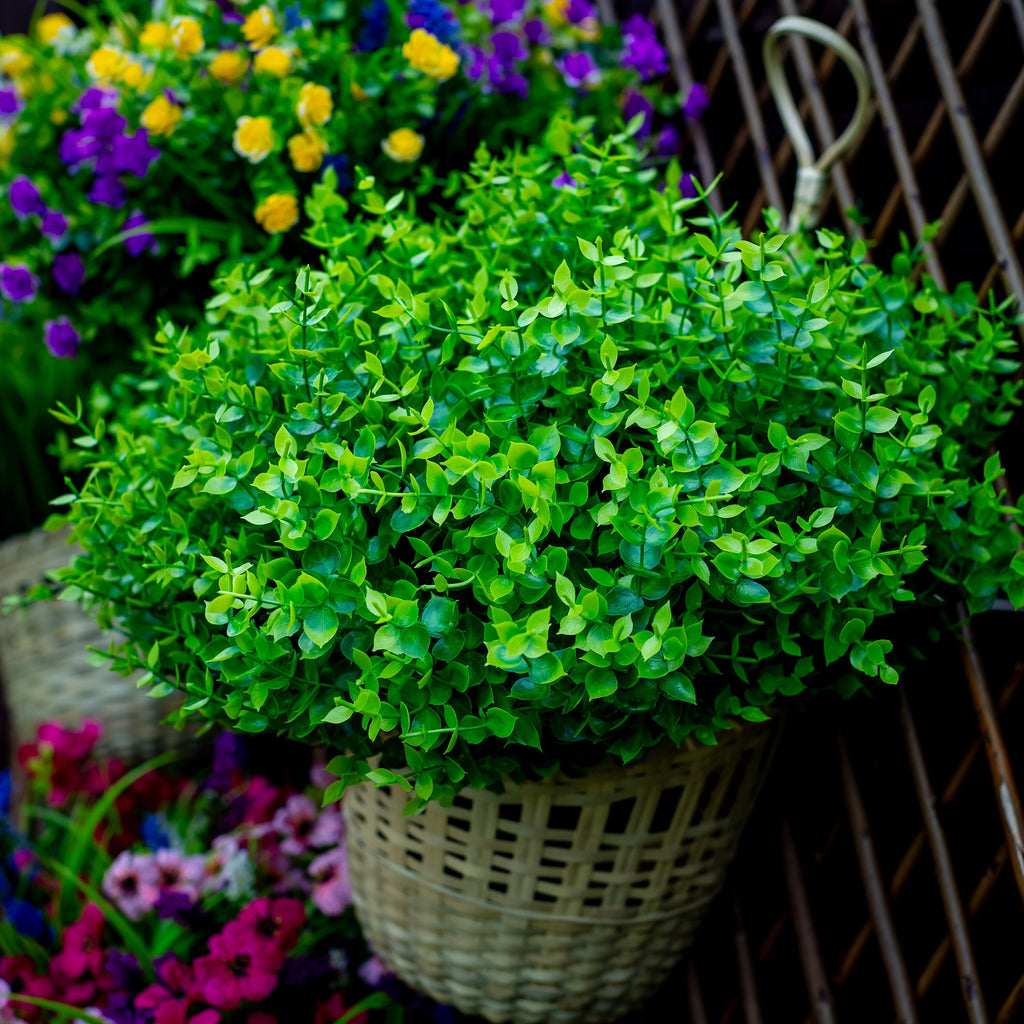 UV Resistant Artificial Boxwood Shrubs: Outdoor Wedding Greenery