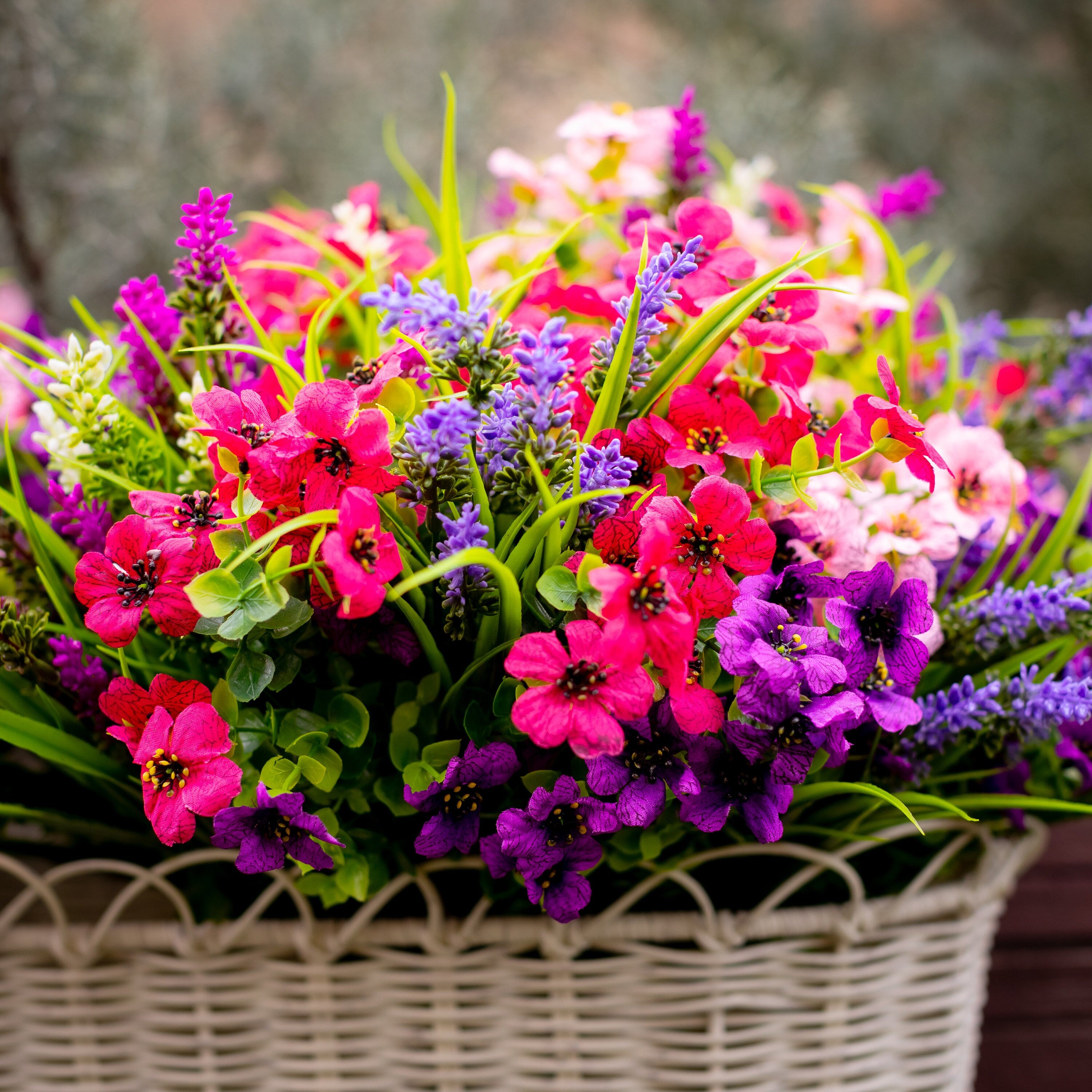 UV Resistant Artificial Flowers: Outdoor Home Wedding Decor