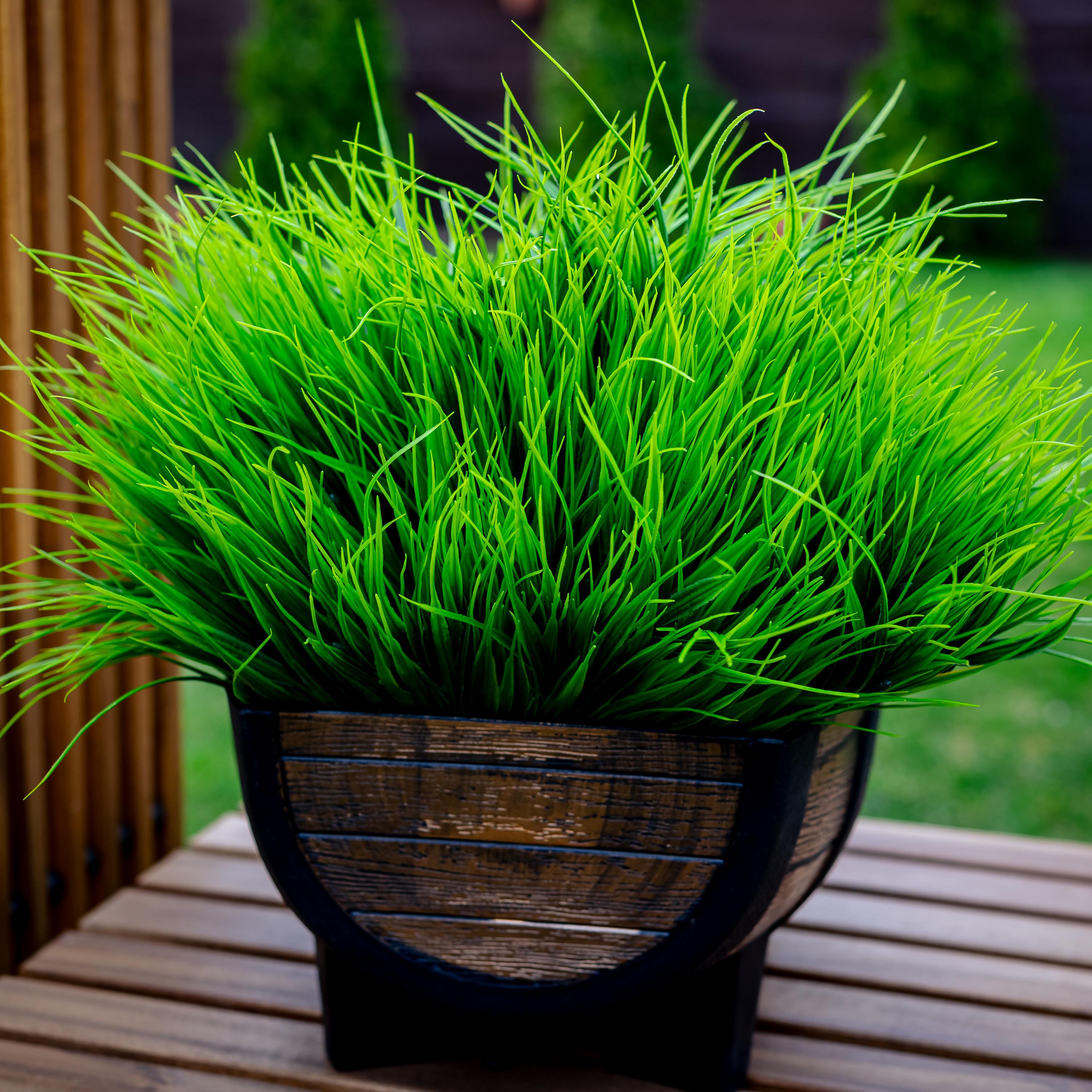 Artificial Wheat Grass: UV Resistant Outdoor Greenery Bundle